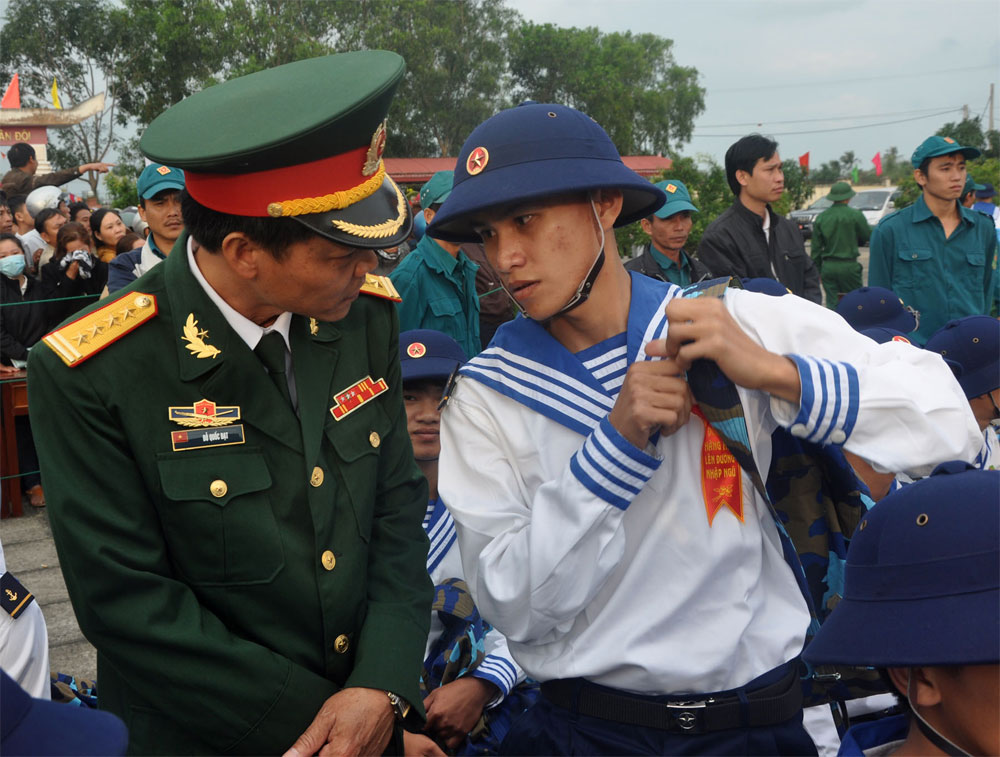 Nhập ngũ theo... ý nguyện của ba
